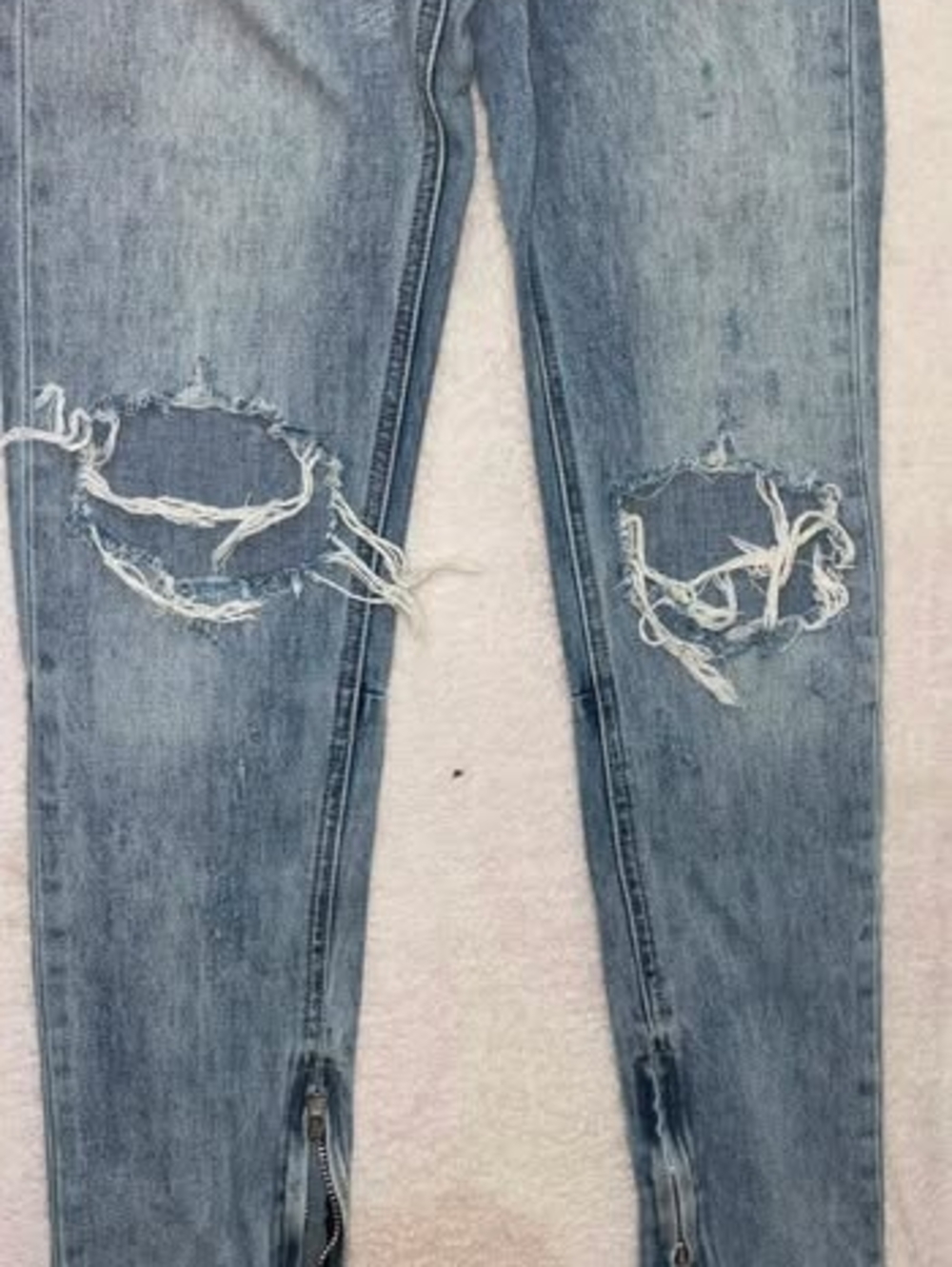 Fear of God Men's Relaxed Distressed Light Blue Jeans